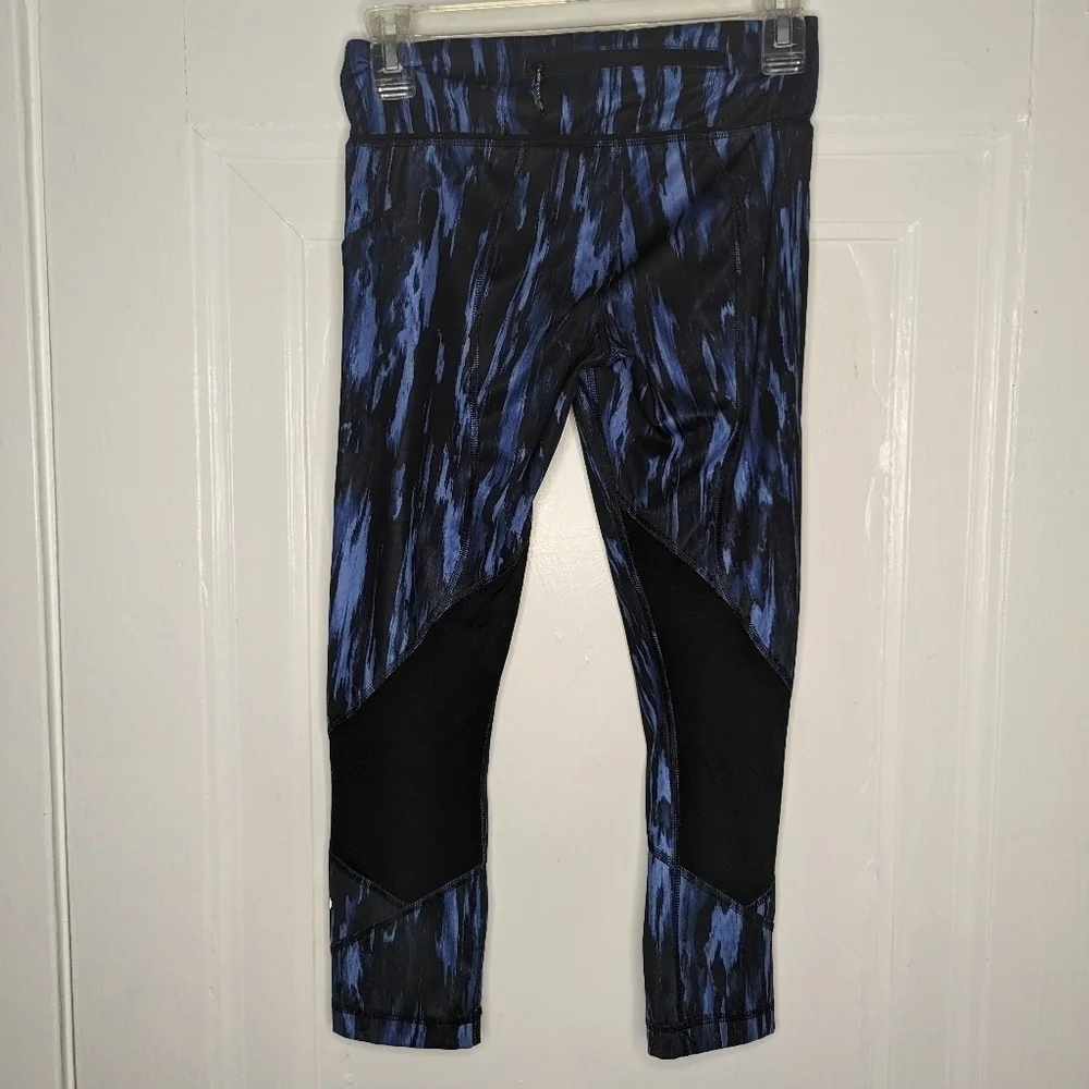 Lululemon leggings women's size 4